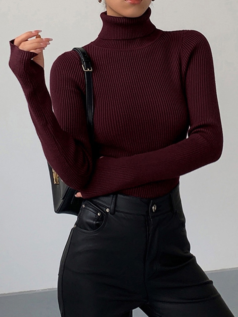 NWT Commense Size XS Burgundy Ribbed Turtleneck Sweater with Thumbholes
